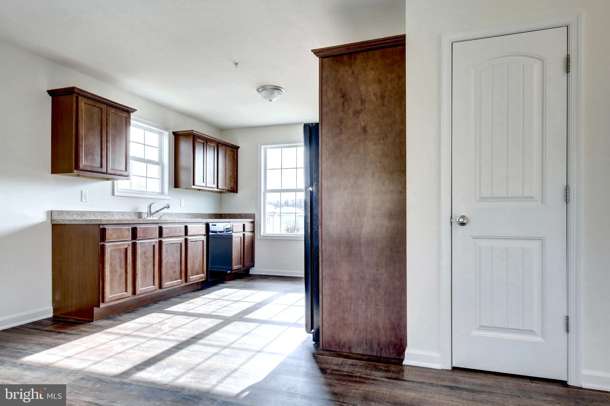 88 Brookside Avenue Hanover, PA 17331 - Photo 10 of 33