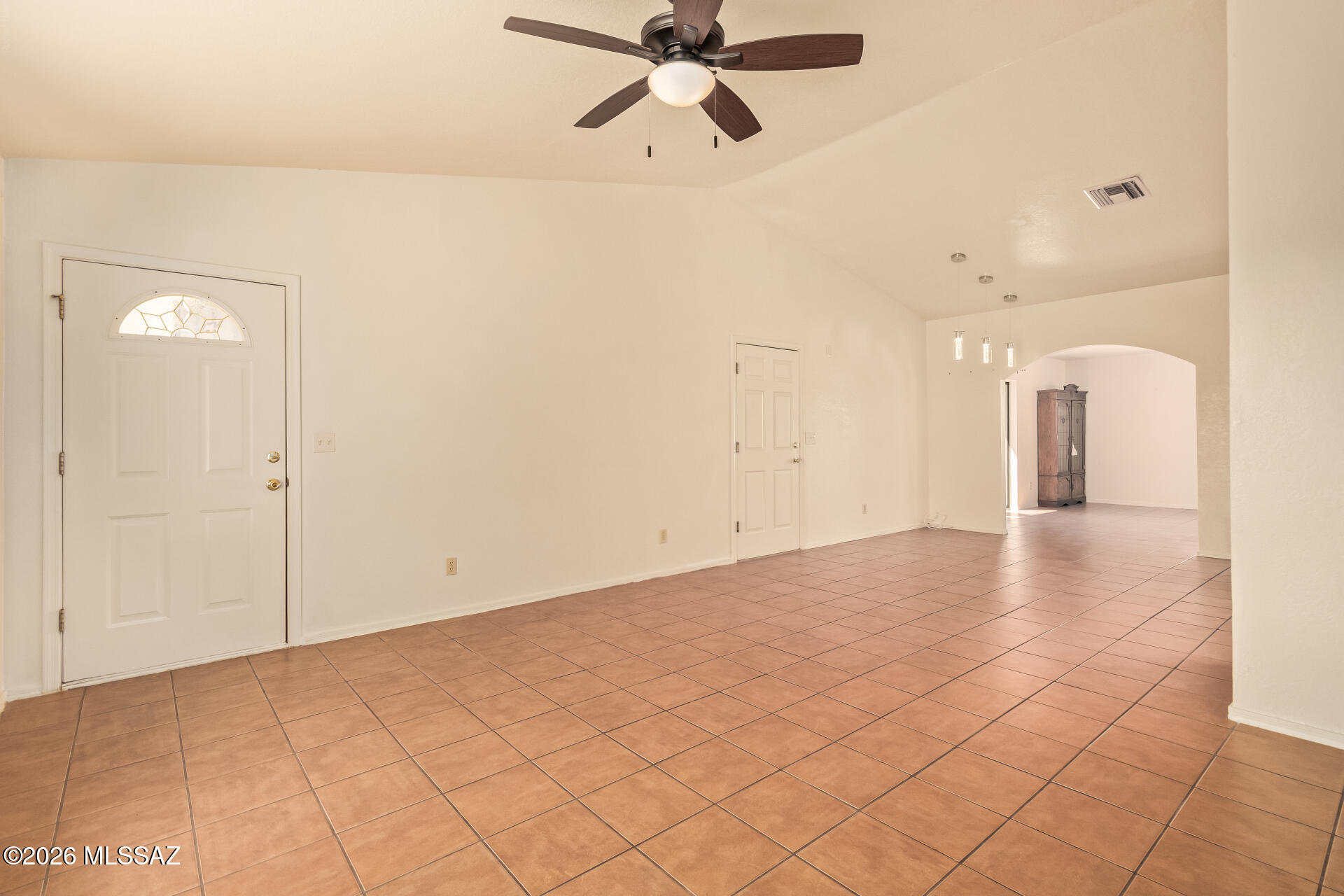 284 Olga Court Rio Rico, AZ 85648 - Photo 7 of 50 Gallery Image 7