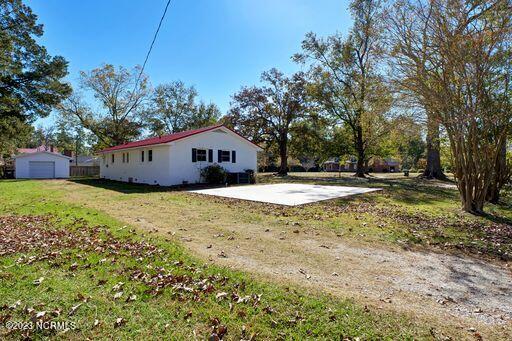 312 Raleigh Road Wallace, NC 28466 - Photo 12 of 14 GZfuAfew