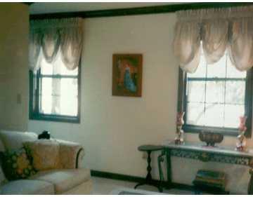 10119 Deer View Point Road Wexford, PA 15090 - Photo 2 of 5 Living Room.