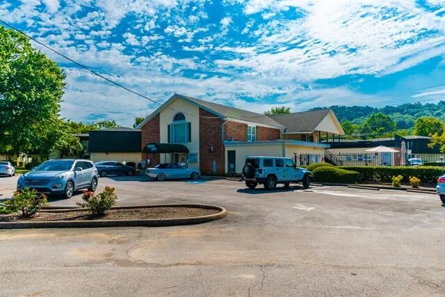 $133,000 | 900 Mountain Creek Road, Unit E70, Chattanooga, TN 37405