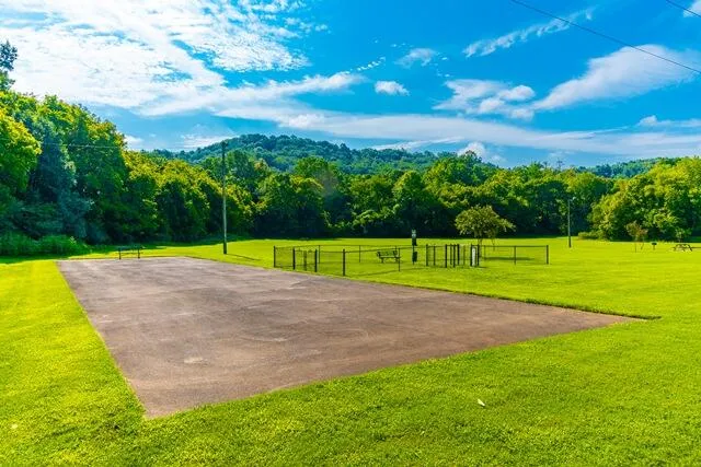 $133,000 | 900 Mountain Creek Road, Unit E70, Chattanooga, TN 37405