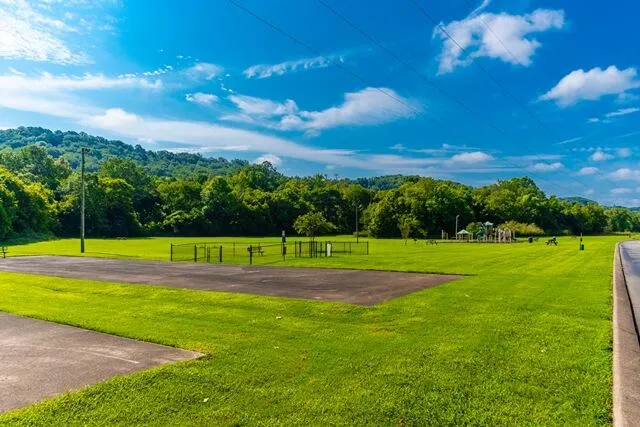 $133,000 | 900 Mountain Creek Road, Unit E70, Chattanooga, TN 37405