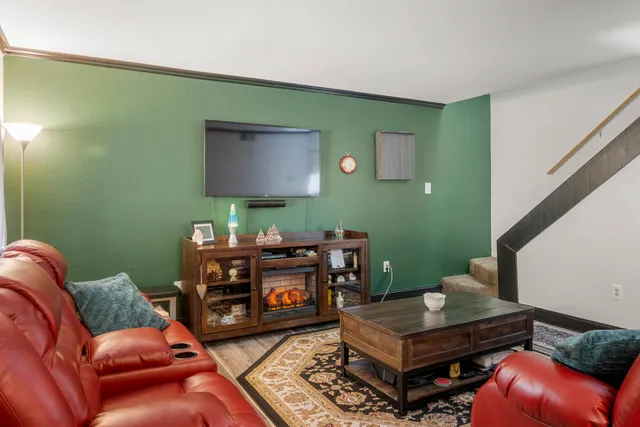 $133,000 | 900 Mountain Creek Road, Unit E70, Chattanooga, TN 37405