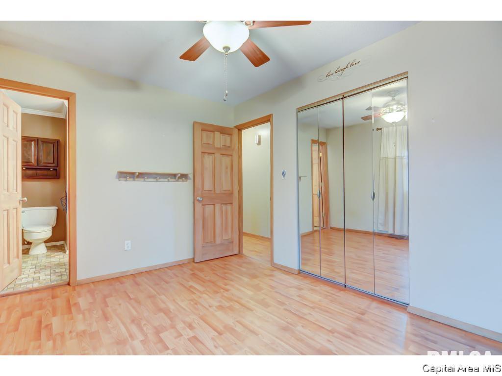 3209 Angelo Springfield, IL 62707 - Photo 15 of 36