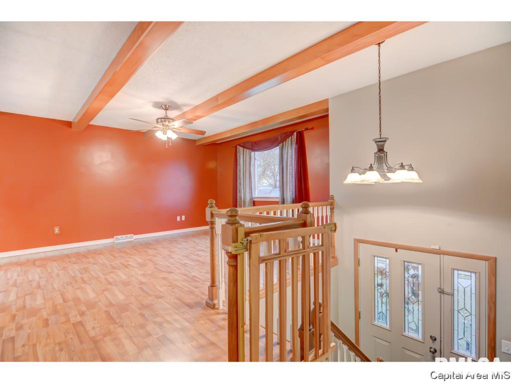 3209 Angelo Springfield, IL 62707 - Photo 2 of 36
