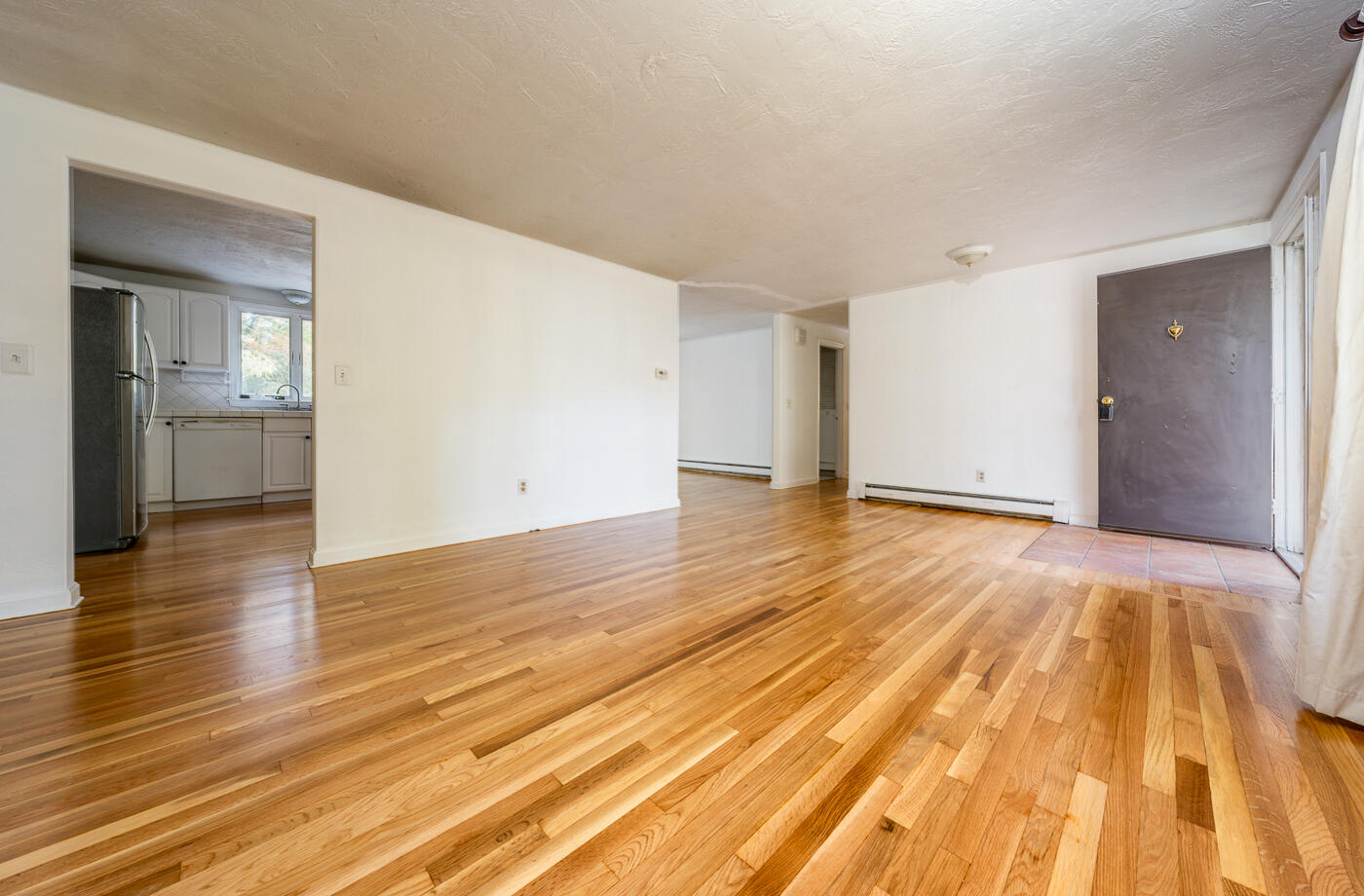 40 Goose Point Road Centerville, MA 02601 - Photo 4 of 30
