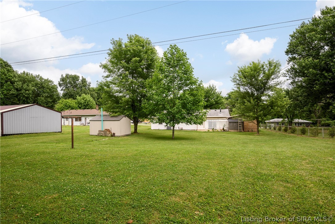 7120 Peach Tree Lane Georgetown, IN 47122 - Photo 27 of 33