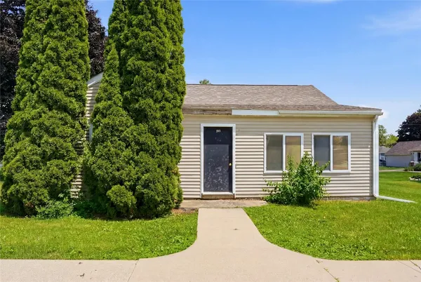 $75,000 | 309 2nd Avenue, Clarence, IA 52216