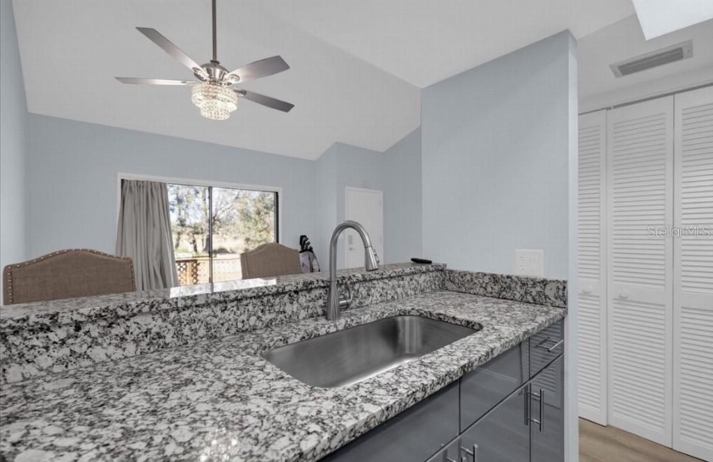 321 Bobby Jones Road, Unit 321 Sarasota, FL 34232 - Photo 3 of 14