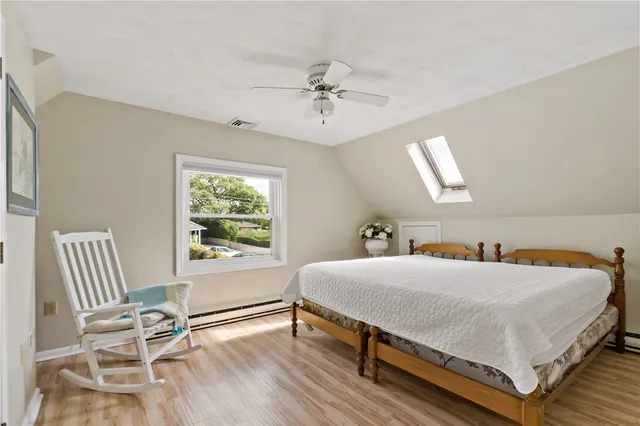 $3,200 | 18 Warren Avenue, Middletown, RI 02842