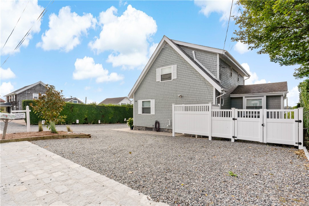 18 Warren Avenue Middletown, RI 02842 - Photo 30 of 30