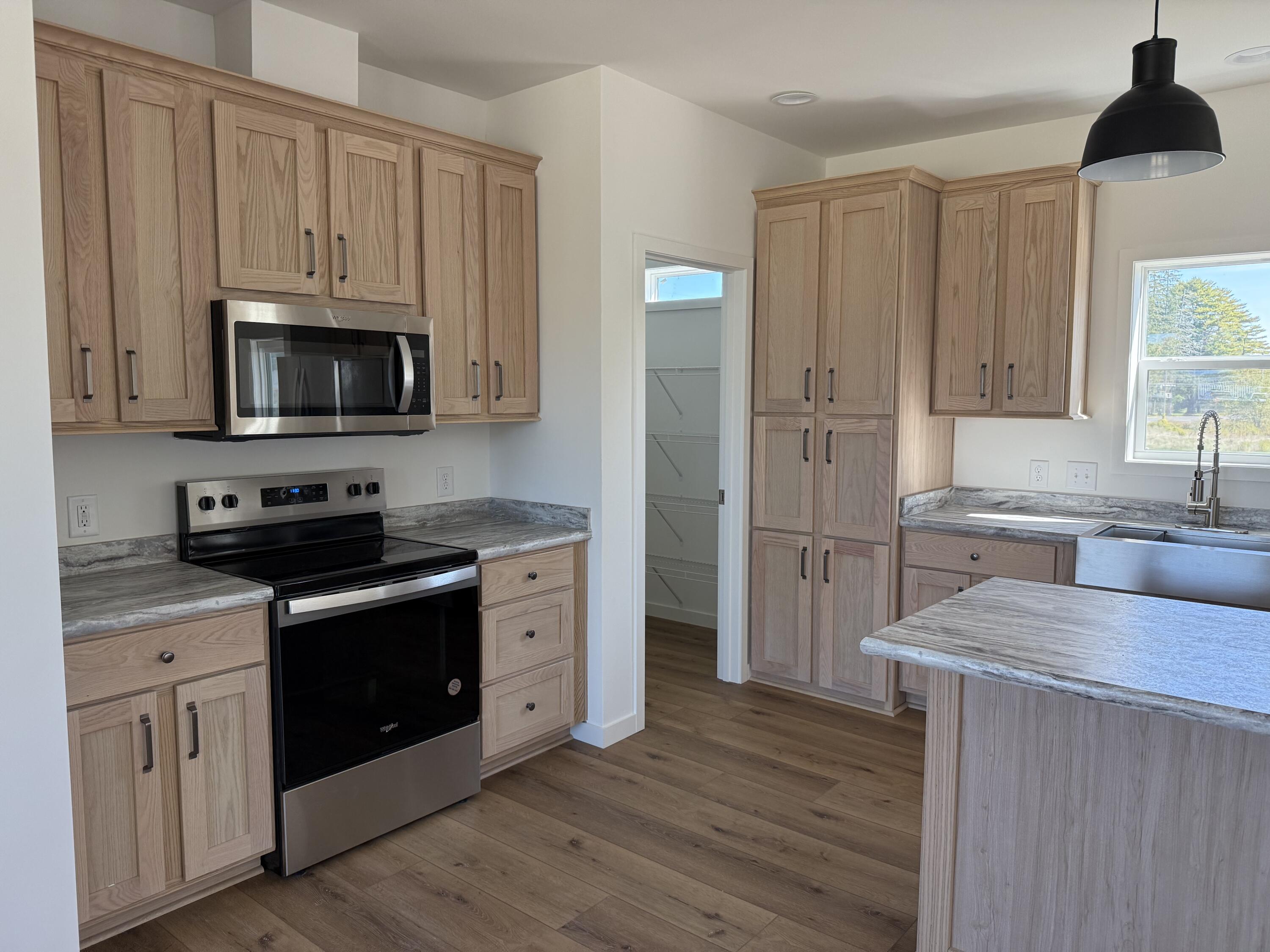 4 Spool Street, Unit 101 Saco, ME 04072 - Photo 17 of 27 IMG_6911