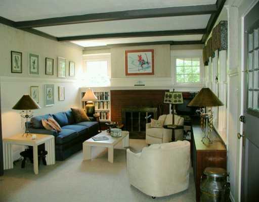 20 Edgecliff Road Rosslyn Farms, PA 15106 - Photo 3 of 8 Gallery Image 3
