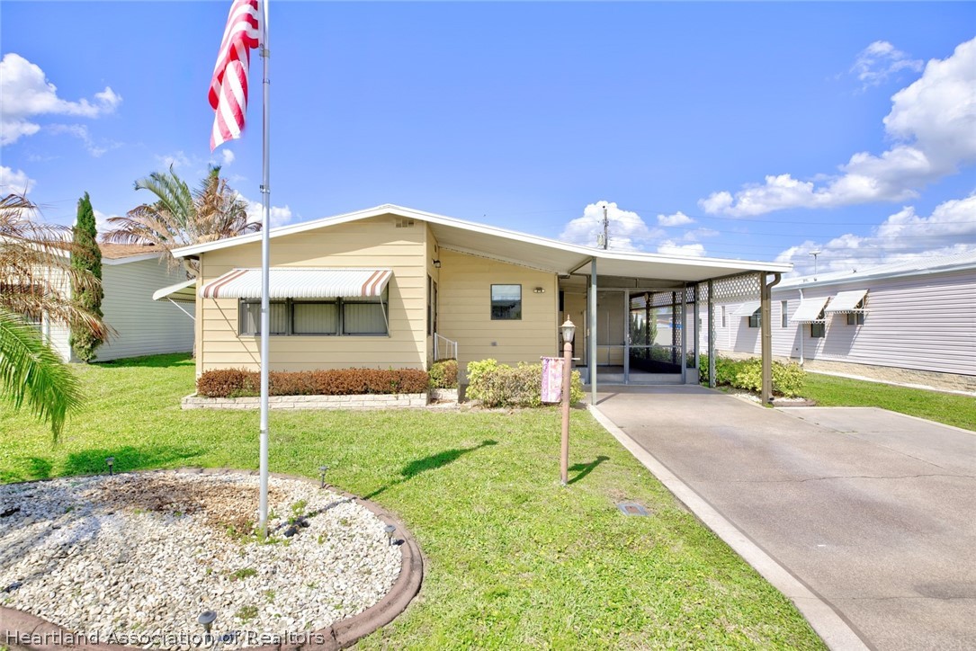1516 Caribbean Road Sebring, FL 33870 - Photo 32 of 49 Gallery Image 32