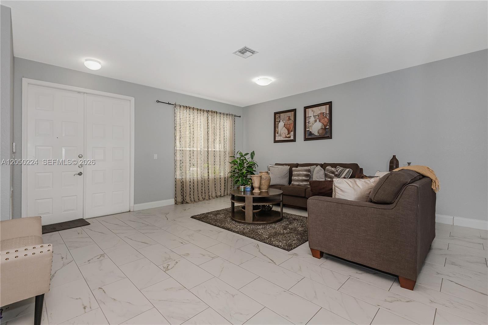 1834 Southwest 152nd Way Miramar, FL 33027 - Photo 5 of 38