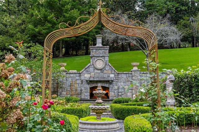 $3,850,000 | 1919 River Forest Road Northwest, Atlanta, GA 30327