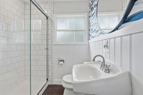 $3,200 | 2635 West 45th Street, Austin, TX 78731