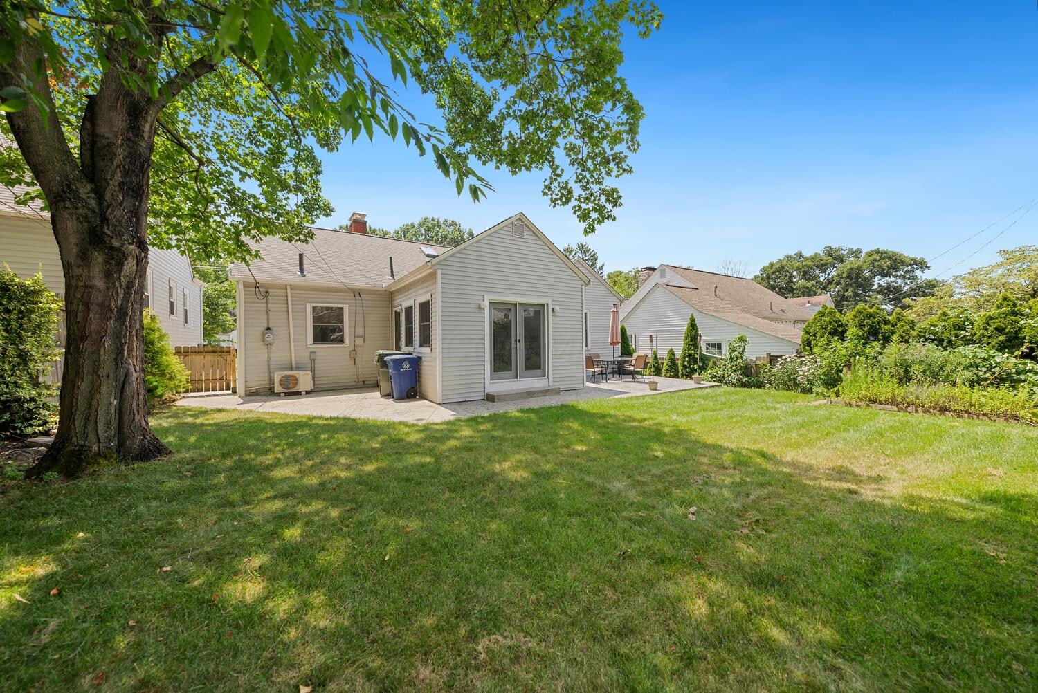 122 West Henderson Road Columbus, OH 43214 - Photo 46 of 49 51-122 W Henderson Rd, Columbus