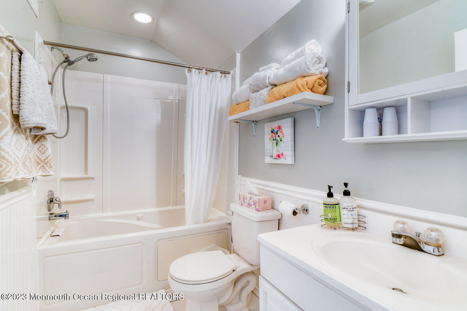 69 Franklin Avenue, Unit 2 Ocean Grove, NJ 07756 - Photo 11 of 16 59-web-or-mls-DSC_3664_54