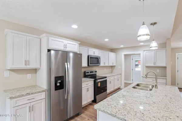 $299,900 | 70 Derek Drive, Lexington, TN 38351