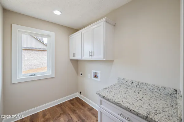 $299,900 | 70 Derek Drive, Lexington, TN 38351