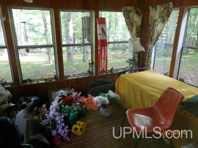 218 Bradley Road Crystal Falls, MI 49920 - Photo 9 of 15