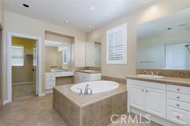 3103 South Hampton Way Ontario, CA 91761 - Photo 5 of 20 Master Bedroom