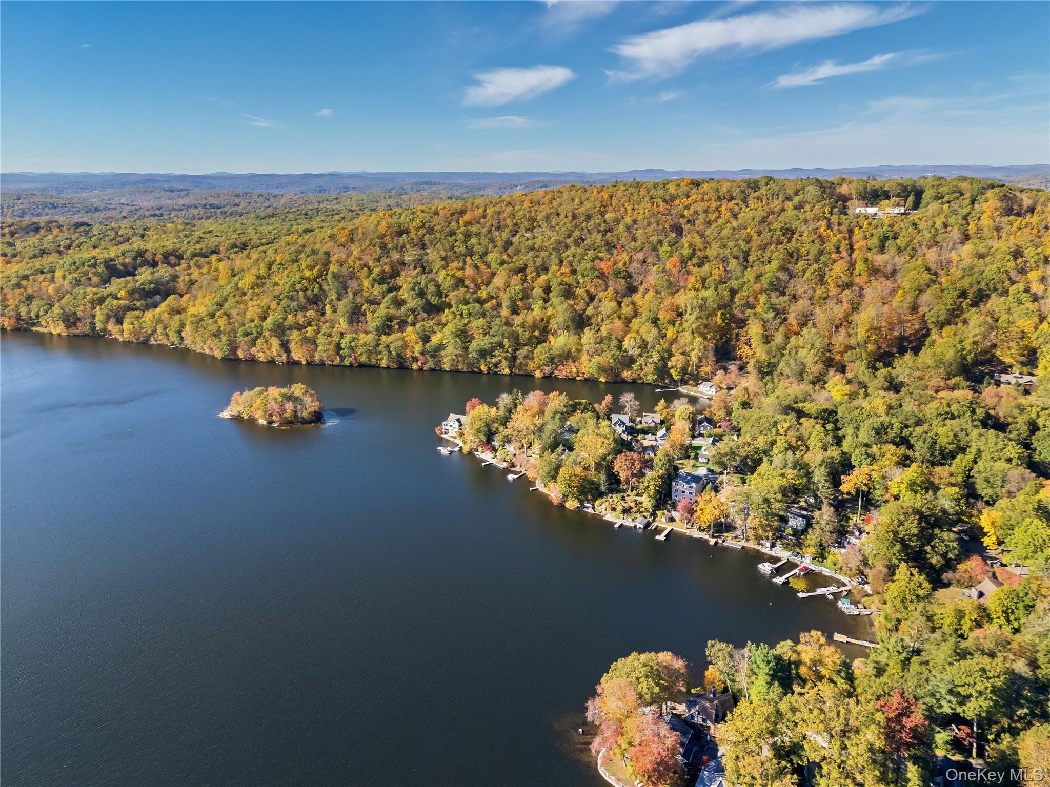 50 Cove Road South Salem, NY 10590 - Photo 2 of 39 Prime Waterfront Location