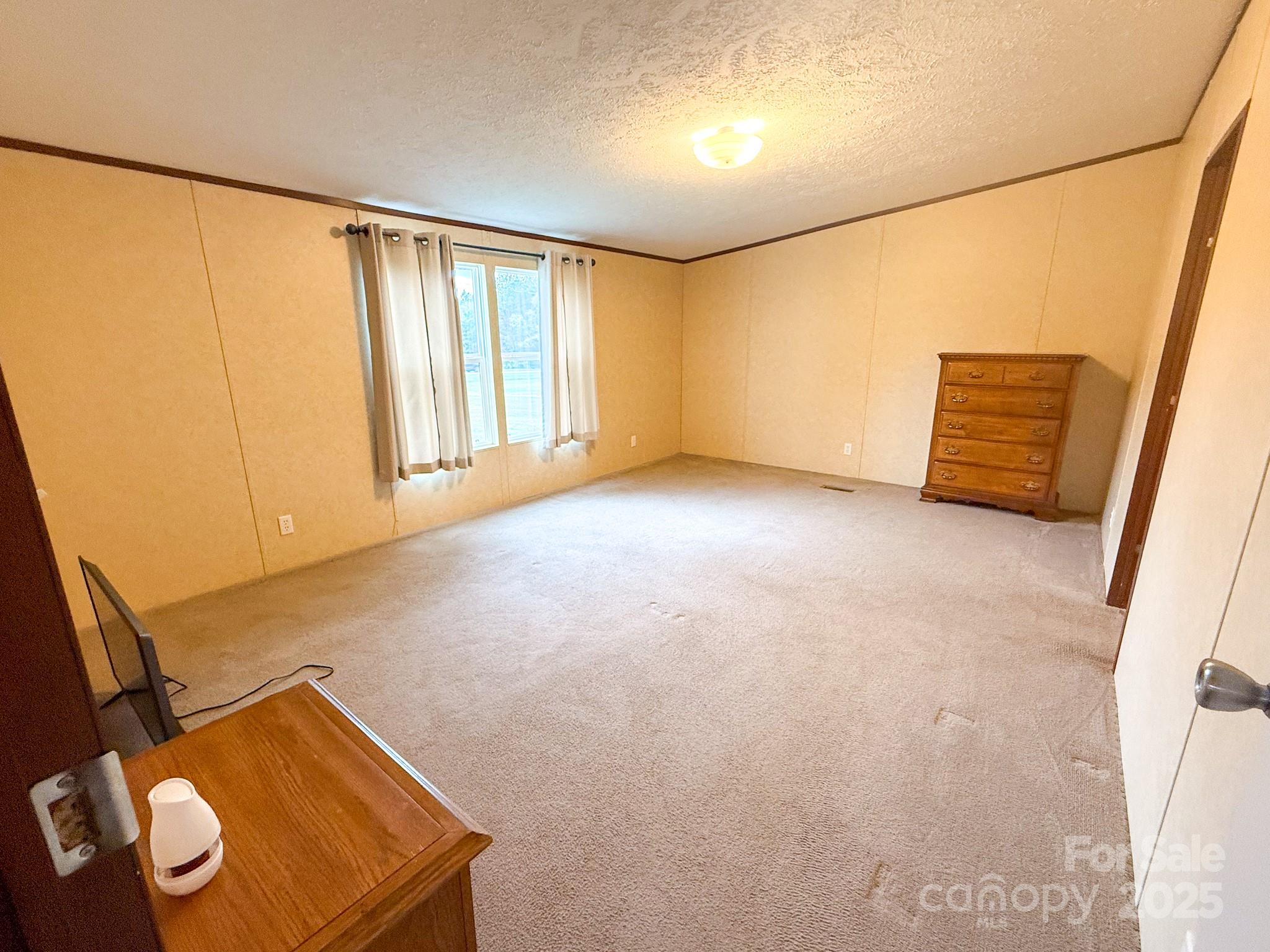 4559 Union Highway Gaffney, SC 29340 - Photo 14 of 23 a view of an empty room with a window