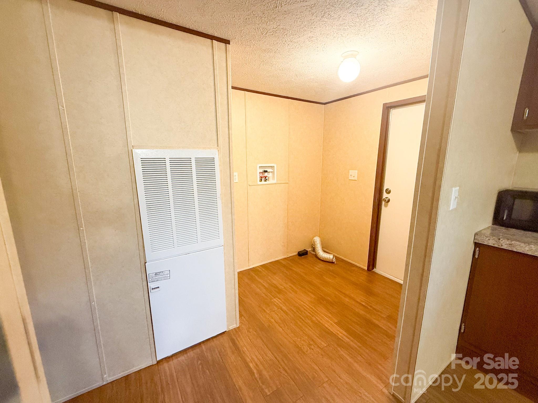 4559 Union Highway Gaffney, SC 29340 - Photo 20 of 23 a view of an empty room