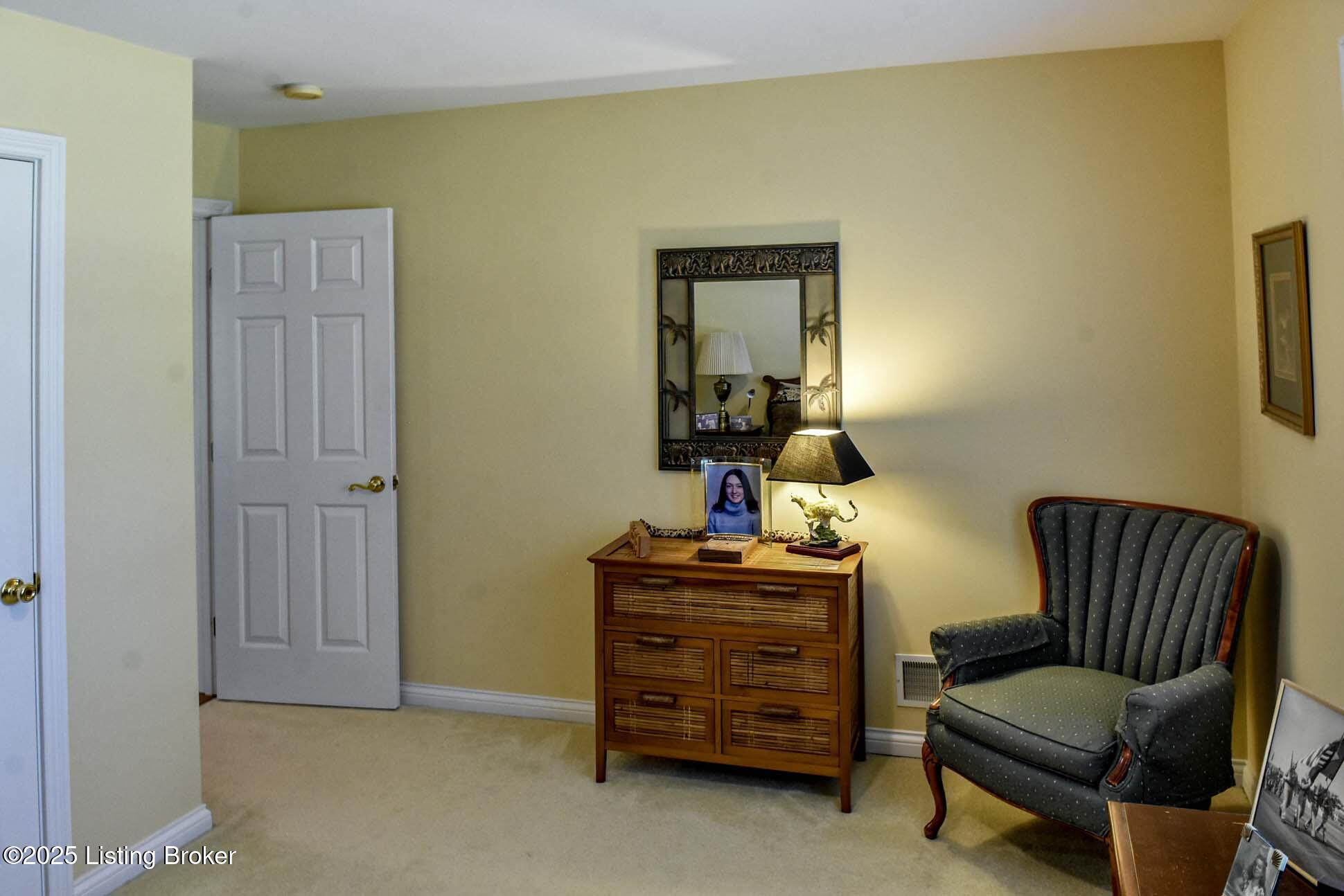 9108 Fairmount Road Louisville, KY 40291 - Photo 64 of 109 FairmountRd_0089