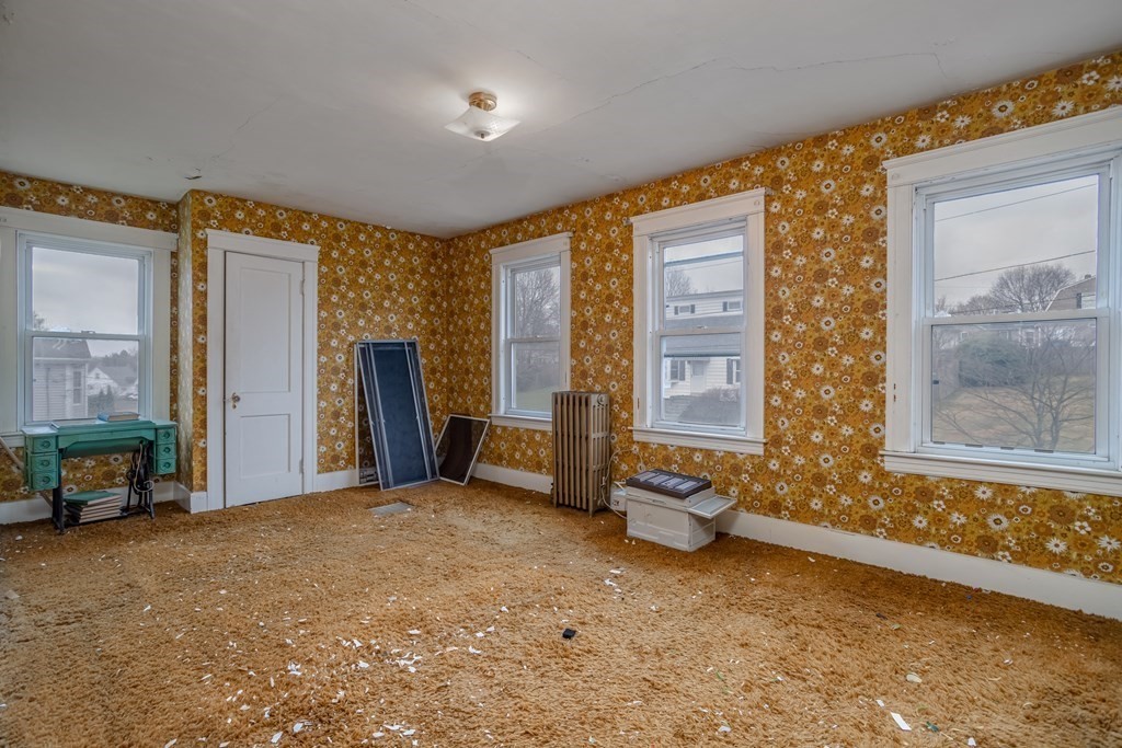 14 Waucantuck Road Worcester, MA 01606 - Photo 15 of 29 Gallery Image 15