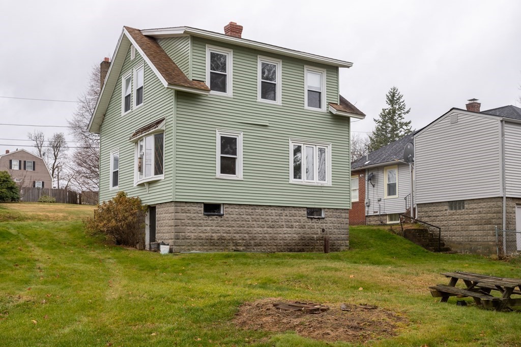 14 Waucantuck Road Worcester, MA 01606 - Photo 27 of 29 Gallery Image 27
