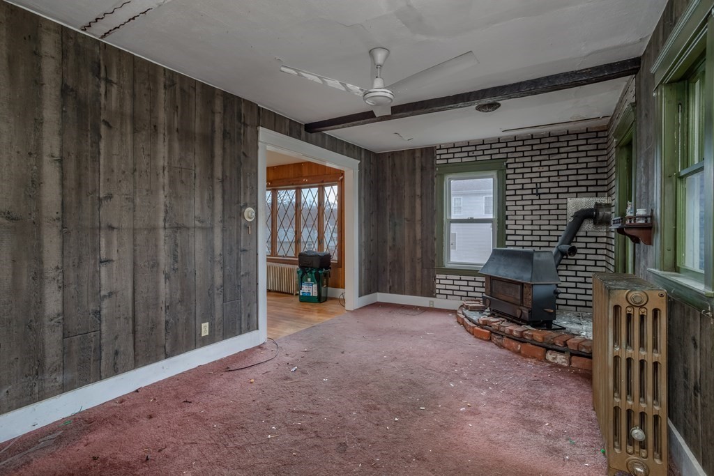 14 Waucantuck Road Worcester, MA 01606 - Photo 9 of 29 Gallery Image 9