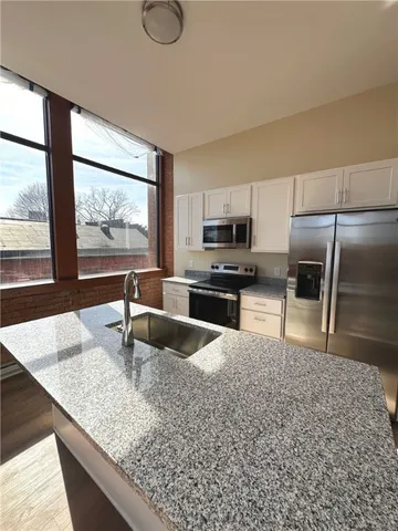 $1,800 | 64 Commercial Street, Unit 104, Rochester, NY 14614