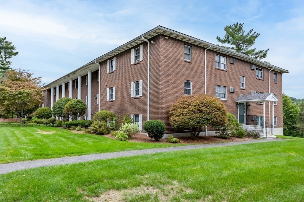 205 Great Road, Unit B1 Acton, MA 01720 - Photo 5 of 36