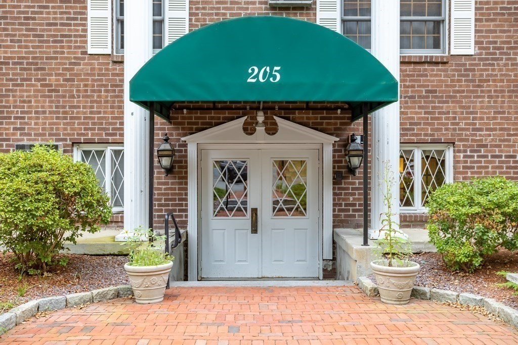 205 Great Road, Unit B1 Acton, MA 01720 - Photo 10 of 36