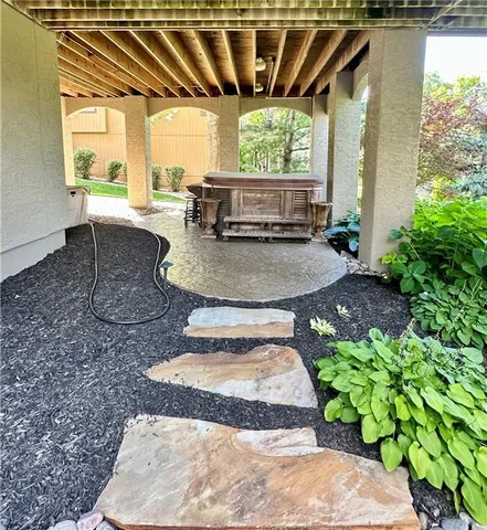 $1,179,900 | 20308 West 92nd Street, Lenexa, KS 66220