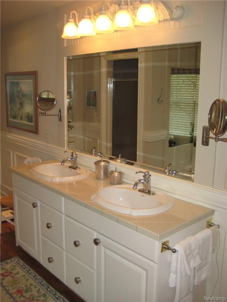 413 Barclay Road Grosse Pointe, MI 48236 - Photo 14 of 17 IMG_0858.JPG