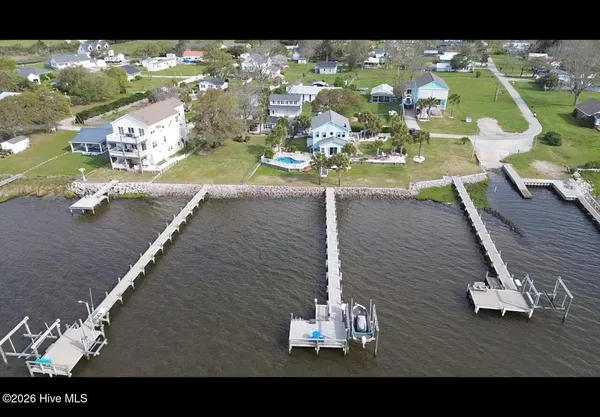 $925,000 | 173 Salter Drive, Newport, NC 28570