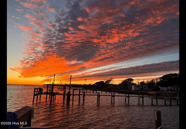 $925,000 | 173 Salter Drive, Newport, NC 28570