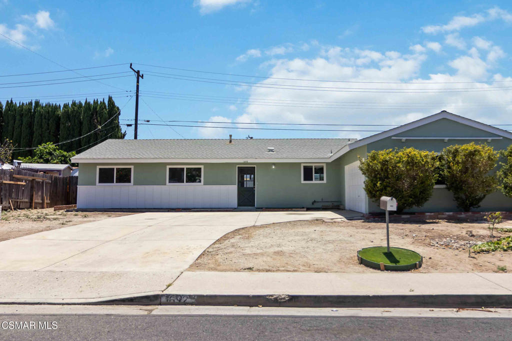 1692 Alviso Street Simi Valley, CA 93065 - Photo 1 of 22