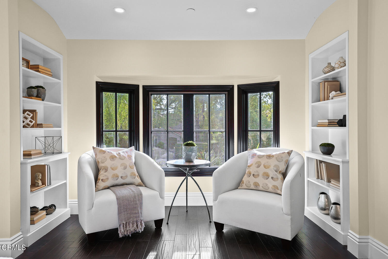 675 Elliott Drive Pasadena, CA 91106 - Photo 20 of 39 a living room with furniture and a large window
