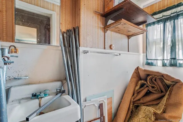 $269,900 | 206 South 2nd Street, Gueydan, LA 70542