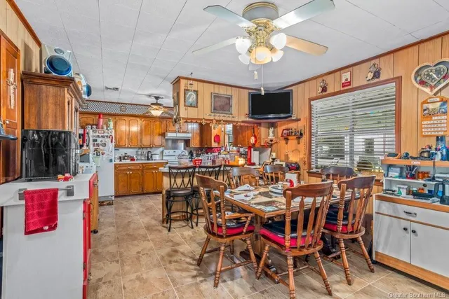 $269,900 | 206 South 2nd Street, Gueydan, LA 70542