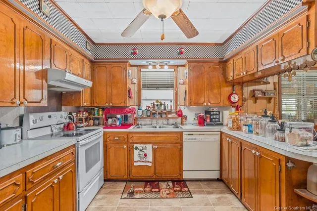 $269,900 | 206 South 2nd Street, Gueydan, LA 70542