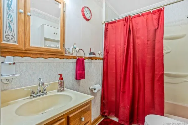 $269,900 | 206 South 2nd Street, Gueydan, LA 70542