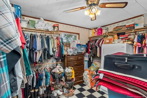 $269,900 | 206 South 2nd Street, Gueydan, LA 70542