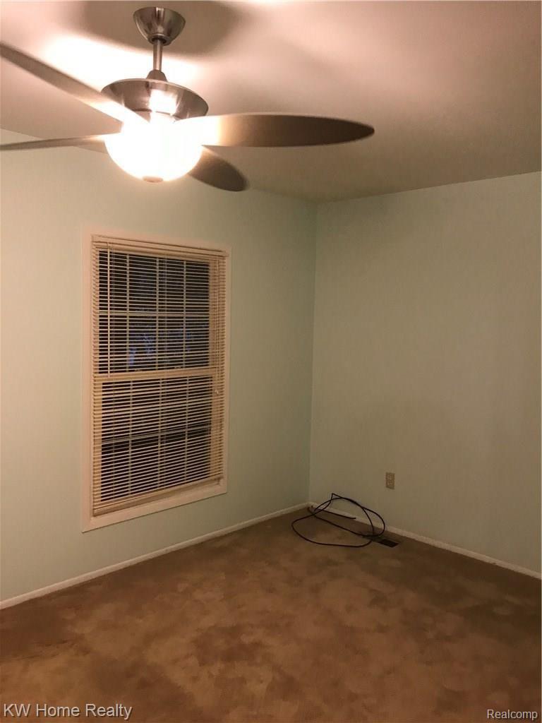 1352 Crescent Lane Rochester, MI 48306 - Photo 36 of 58 Master Bedroom